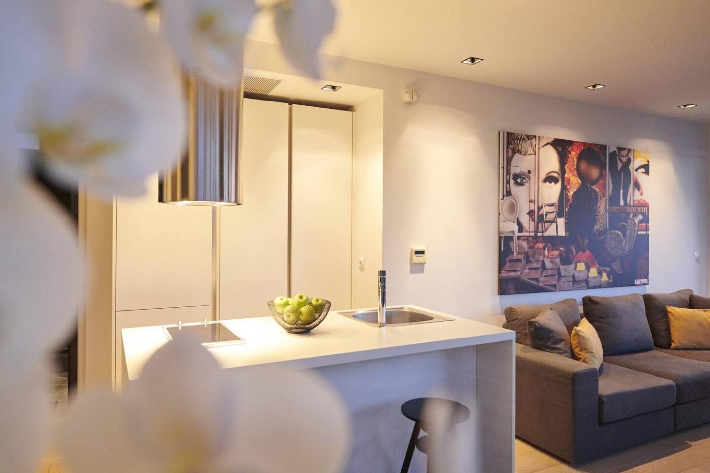 Ma Maison Nο 4, Downtown Loft , Short Walk To Acropolis, Ultra High Speed Internet 500 Mbps, Parking Upon Request, 1' From Metro Station Athens Ngoại thất bức ảnh